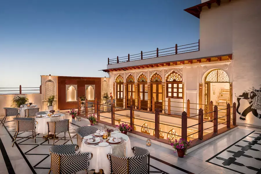 Roof top dining at Golden Haveli 